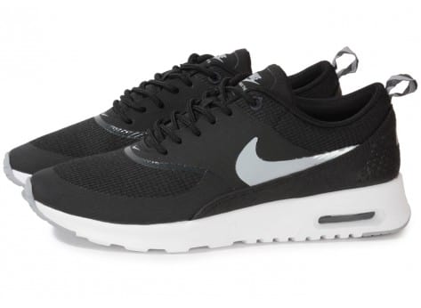 nike thea noir et blanc