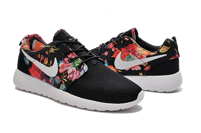 nike rosh run floral femme